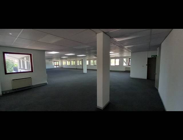 563M² OFFICE TO LET IN EDENBURG